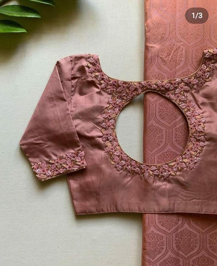 Lilac blouse with intricate aari embroidery and tassels